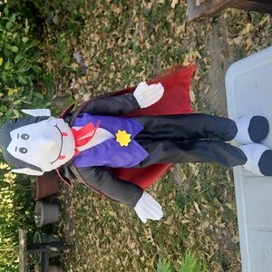 Vintage, Vampire Halloween Greeter